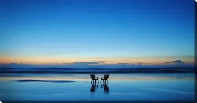 Постер Опустевший пляж (Deserted beach)