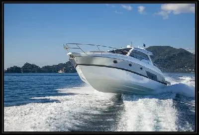 Картина Яхта на волнах (Yacht on the waves)