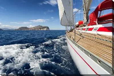 Яхта в море (Yacht in the sea) №4