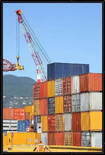 Картина Погрузка контейнеров