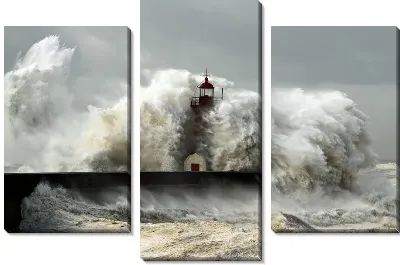 Буря на море