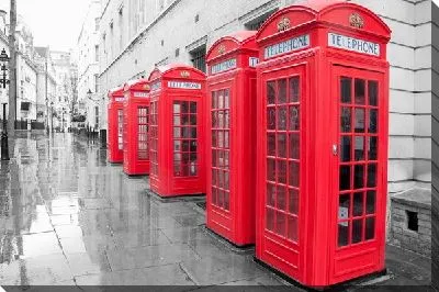 Постер 5 красных английских телефонных будок