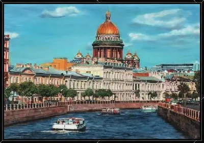 Исаакиевский собор на фоне канала