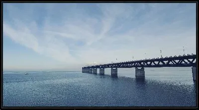 Картина Мост в море