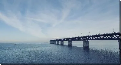 Постер Мост в море