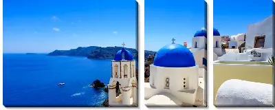 Модульная картина Синекупольная церковь на берегу Греции