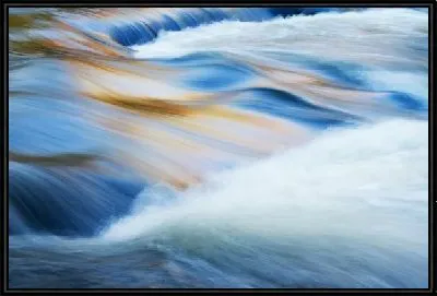 Картина Размытый каскад водопада в штате Мичиган
