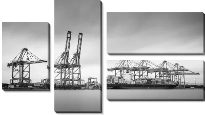 Модульная картина Торговое судно в порту Таиланда