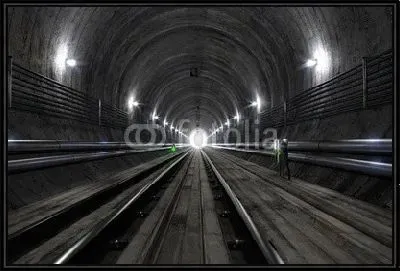 Пустой Тоннель Метро