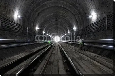 Пустой Тоннель Метро