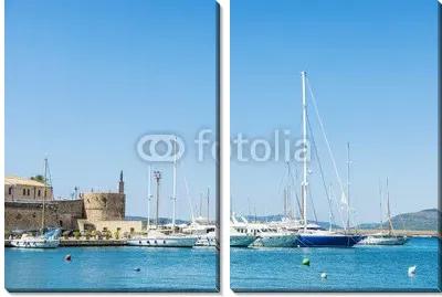 Парсуник в порту, Сардиния, Италия