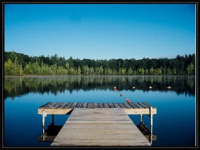 Картина Пирс на озере