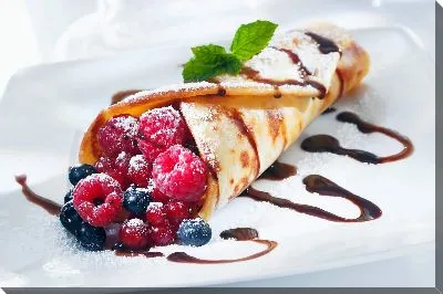 Блинчик с ягодами