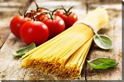 Спагетти и томаты