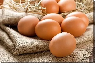 Куриные яйца