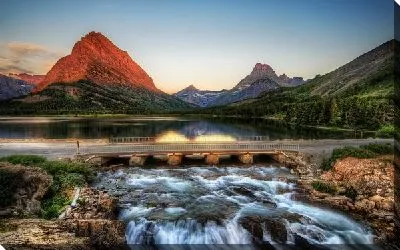 Постер Мост через водопад