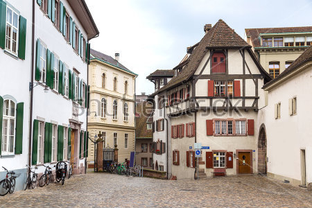 Картина Красивая архитектура улиц в Старом городе Базеля 