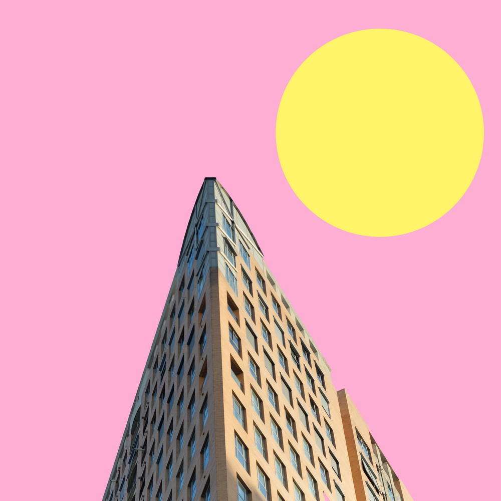 Постер Угол здания и солнце  