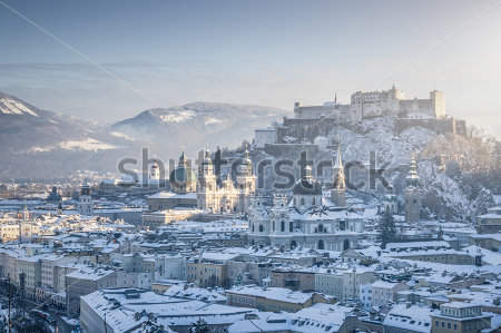 Картина Красивая панорама зимнего Зальцбурга 