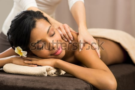 Идти ли девушке на массаж к мужчине массажисту?