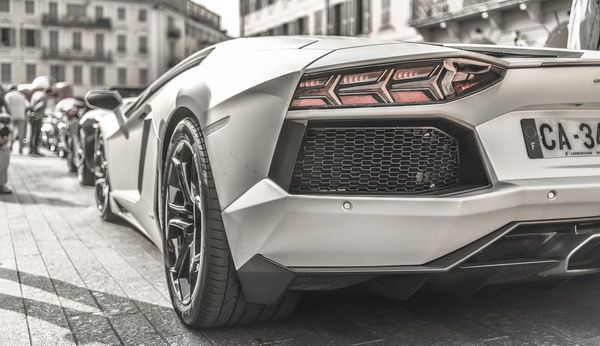 Lamborghini Aventador lp700 4 зад