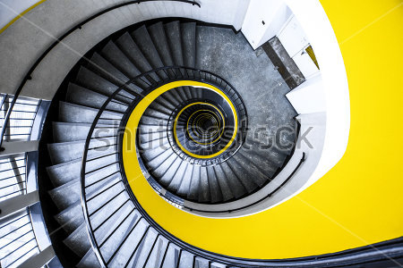 Картина Винтовая лестница в виде спирали Фибоначчи с ярким жёлтым акцентом 