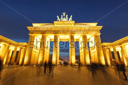 Картина Бранденбургские ворота в красивом ночном освещении (Берлин) 