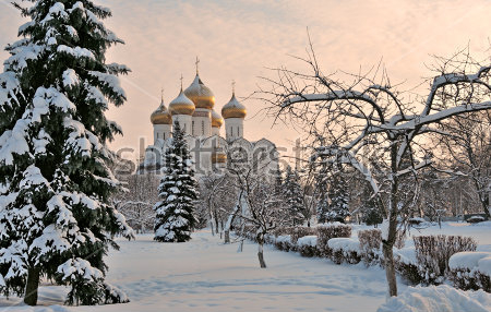 Картина маслом Вид на Успенский собор Ярославля красивым зимним вечером 