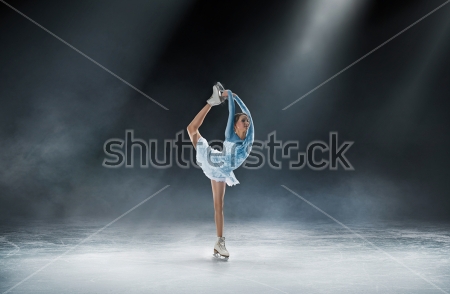 Картина Грациозная девушка фигуристка на ледовой арене 