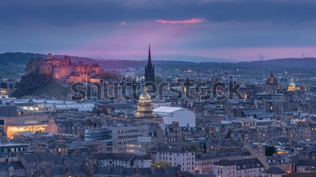 Постер Красивая панорама вечернего Эдинбурга в пасмурную погоду  