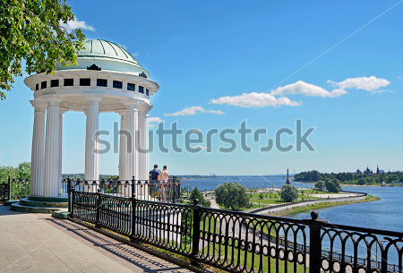 Картина Ротонда на набережной реки Волга в Ярославле 