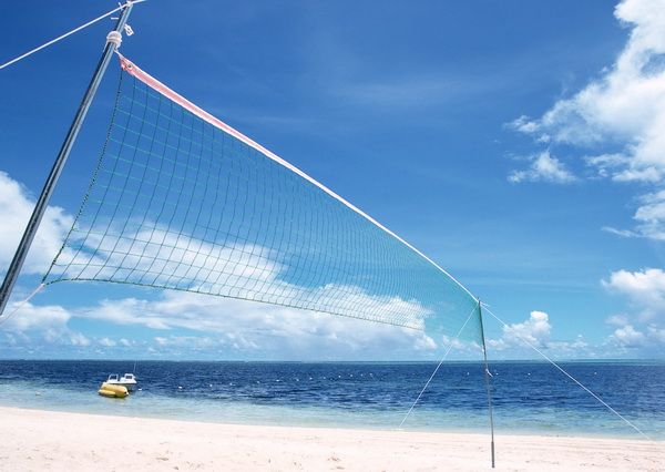 Постер Волейбольная сетка на пляже  